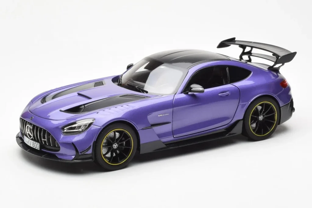 โมเดลรถ 1:18 Mercedes AMG GT Black Series Purple Asia Exclusive Norev