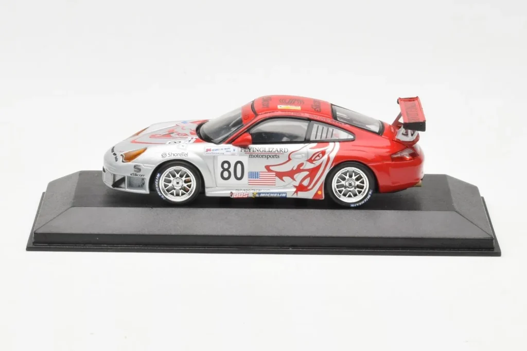 โมเดลรถ 1:43 Porsche 911 996 GT3 RSR Flying Lizard #80 S. Neiman / J. Pechnik / J. Van Overbeek GT2 Class 24 Hours of Le Mans ปี 2005 Minichamps (มือสอง)