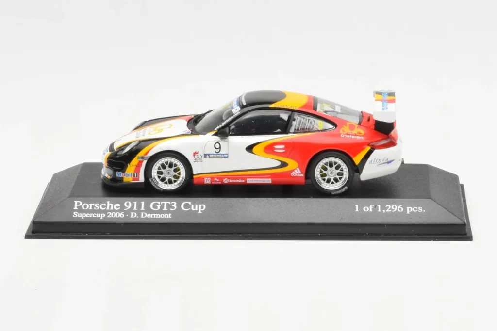 โมเดลรถ 1:43 Porsche 911 996 GT3 Cup #9 D. Dermont Porsche Supercup ปี 2006 Minichamps (มือสอง)