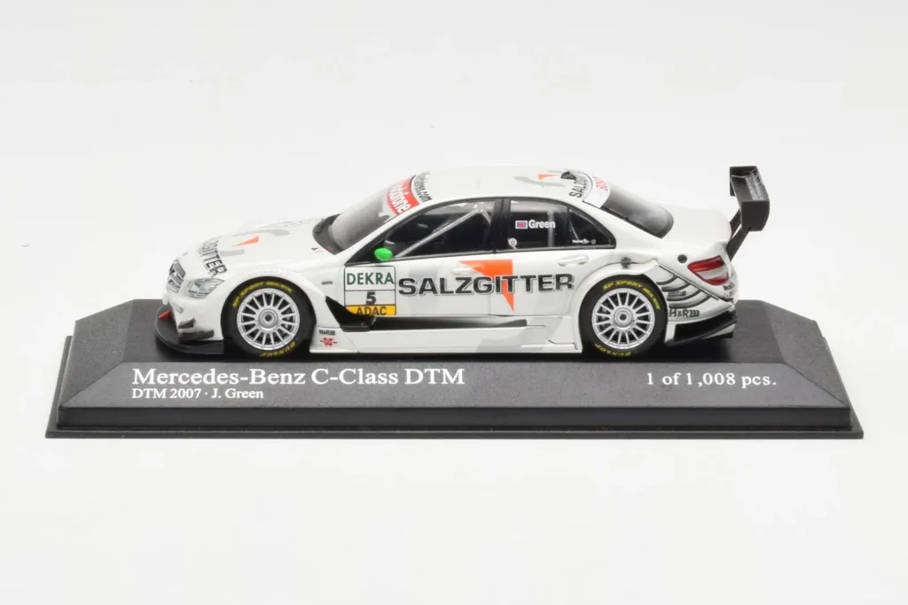 โมเดลรถ 1:43 Mercedes C-Class W204 #5 Team AMG Mercedes J. Green DTM ปี 2007 Minichamps (มือสอง)