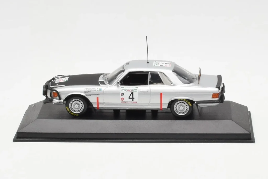 โมเดลรถ 1:43 Mercedes 450 SLC 5.0 #4 B. Waldegaard / H. Thorszelius Rally du Bandama ปี 1979 Minichamps (มือสอง)