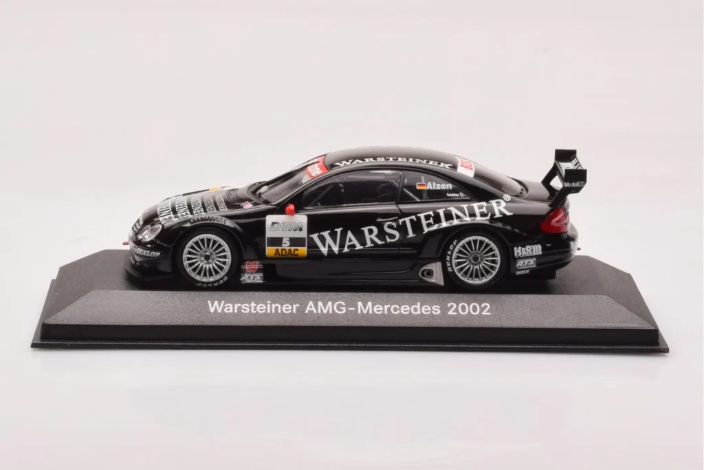 Model 1:43 Mercedes CLK-DTM #5 U. Alzen Warsteiner DTM year 2002 Minichamps