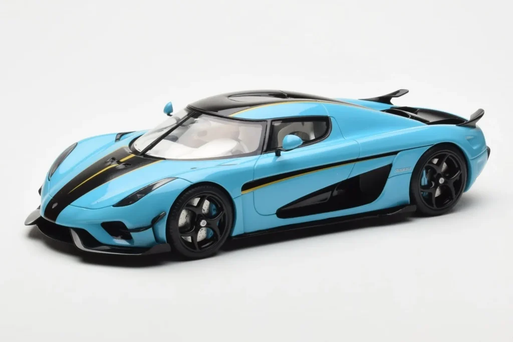 โมเดลรถ 1:18 Koenigsegg Regera Baby สีน้ำเงิน GT Spirit