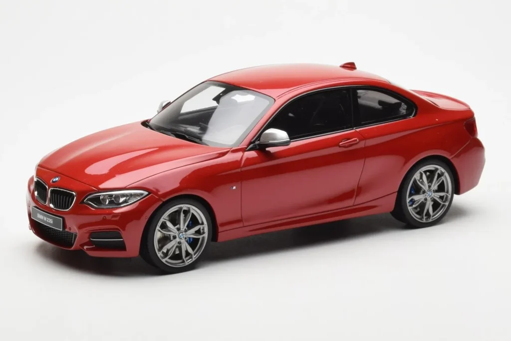 Model 1:18 BMW M235i F23 Cabriolet red GT Spirit