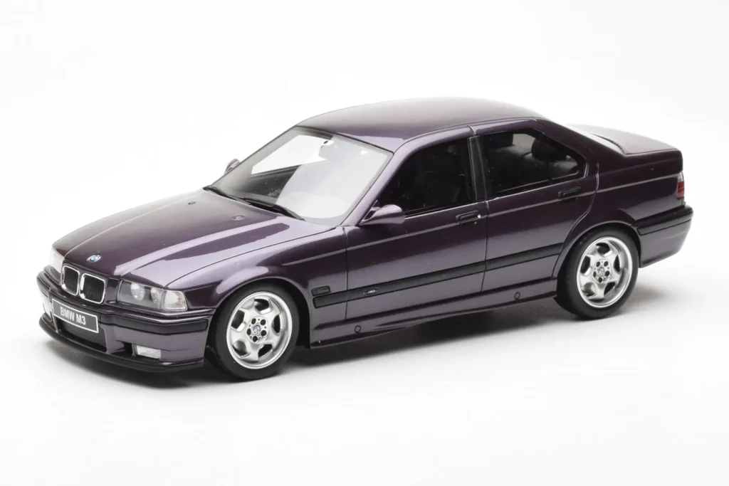 โมเดลรถ 1:18 BMW M3 E36 Violet Otto (มือสอง)