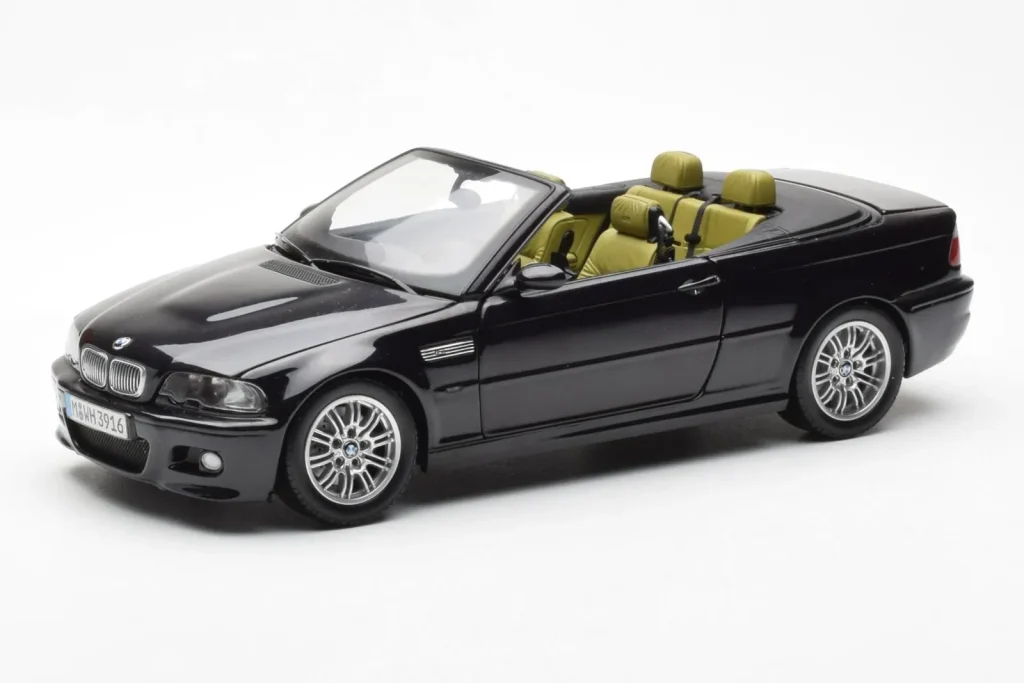โมเดลรถ 1:18 BMW M3 E46 Cabriolet สีดำ Kyosho (มือสอง)