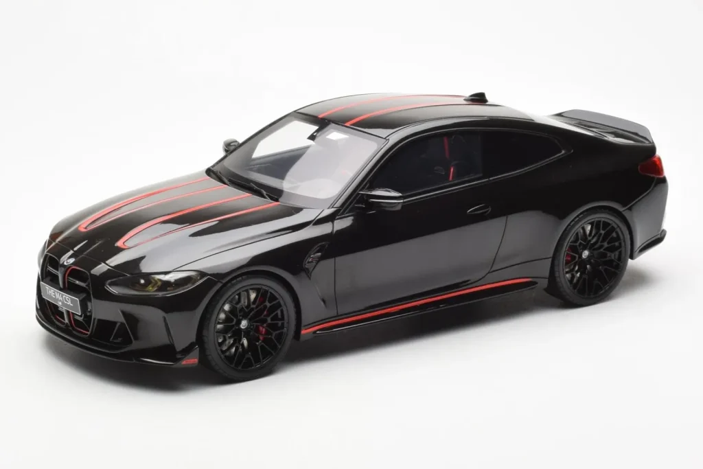 โมเดลรถ 1:18 BMW M4 G82 CSL Sapphire สีดำ GT Spirit