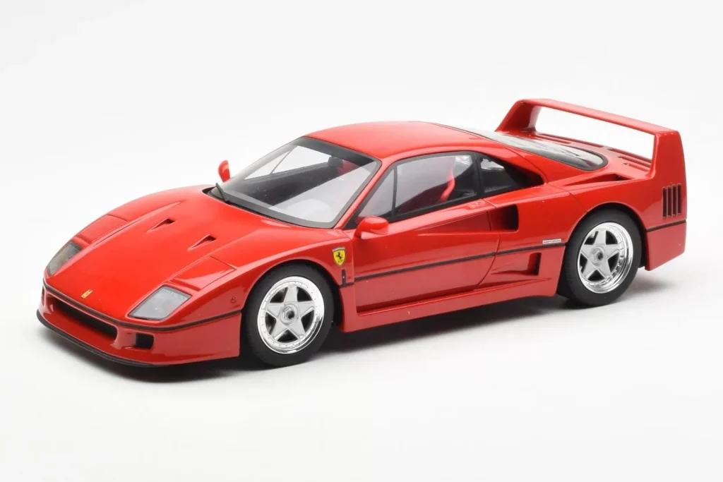 Model 1:18 Ferrari F40 red GT Spirit