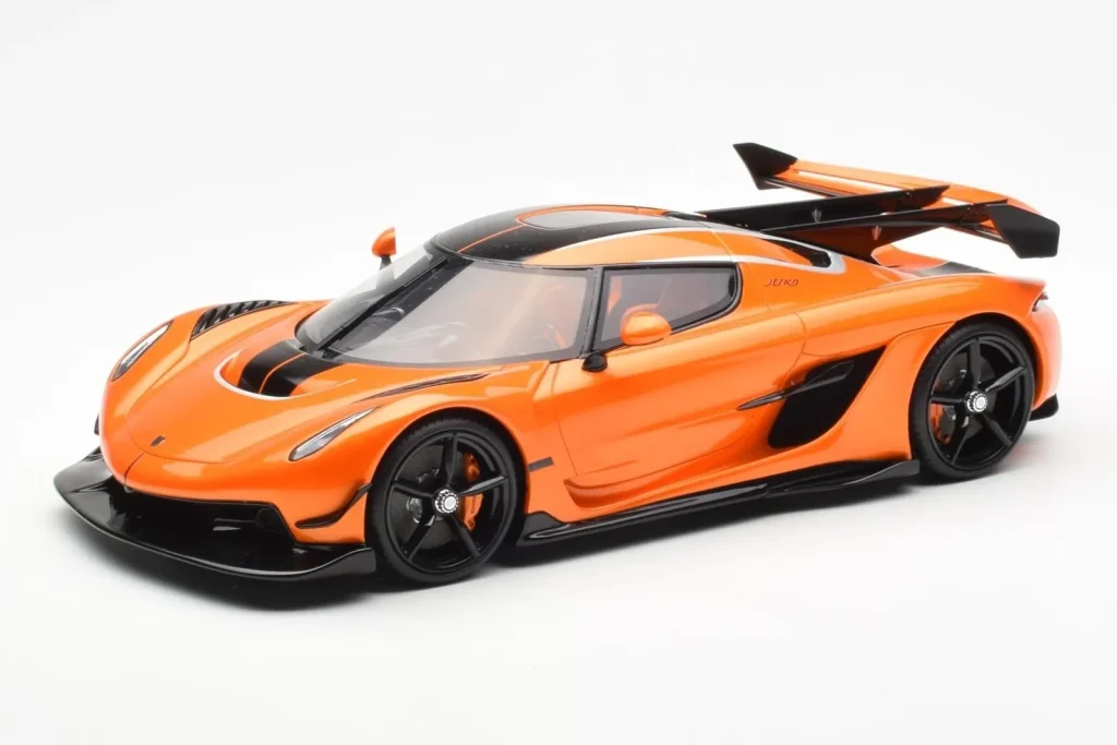 โมเดลรถ 1:18 Koenigsegg Jesko Attack Tang สีส้ม GT Spirit