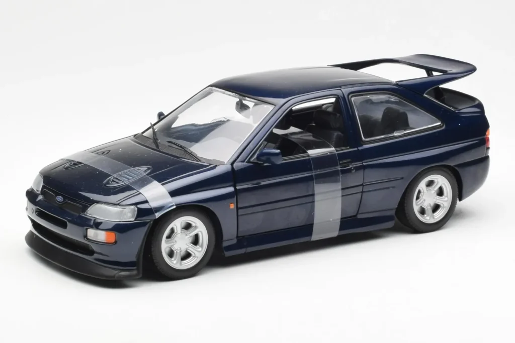 Model 1:18 Ford Escort RS Cosworth metallic blue UT Models