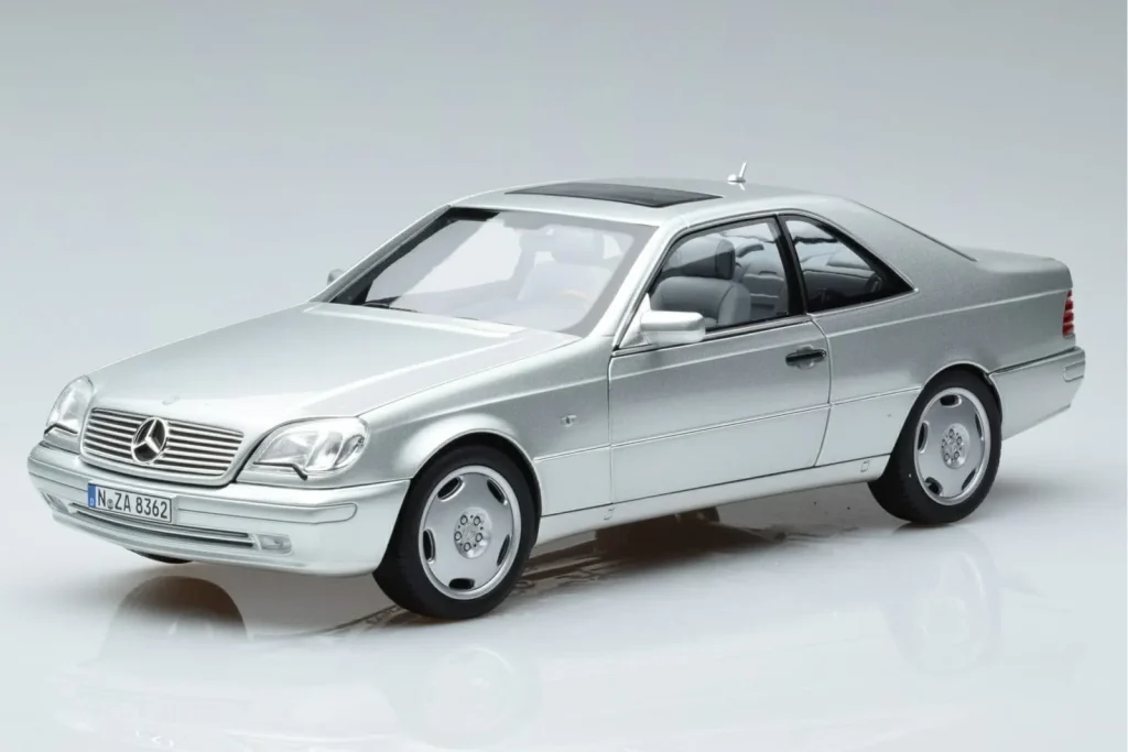 Model 1:18 Mercedes CL600 C140 metallic silver Norev