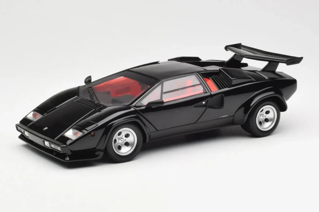โมเดลรถ 1:18 Lamborghini Countach LP 5000 Quattrovalvole สีดำ Kyosho