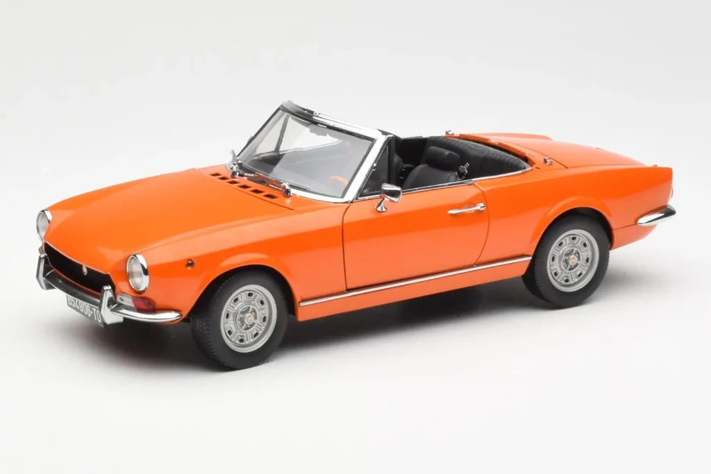 โมเดลรถ 1:18 Fiat 124 BS สีส้ม Sun Star (มือสอง)