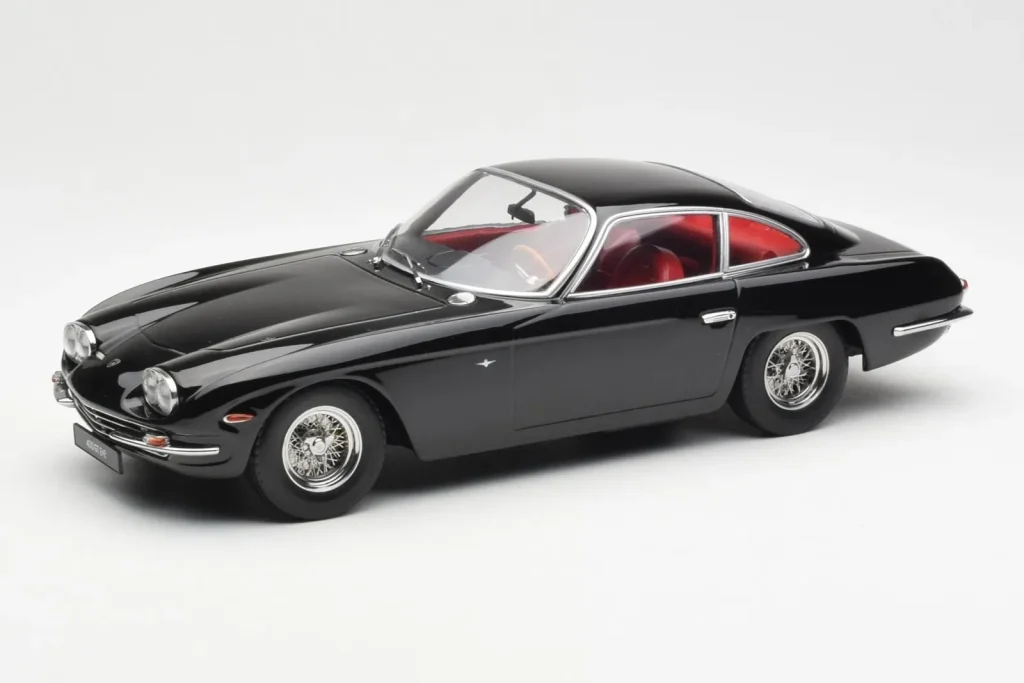 โมเดลรถ 1:18 Lamborghini 400 GT 2+2 สีดำ KK-Scale (มือสอง)