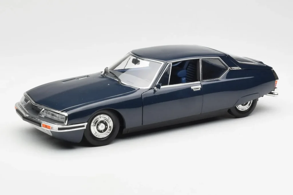 Model 1:18 Citroen SM Orient blue Norev