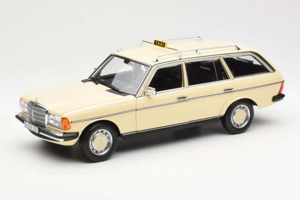 โมเดลรถ 1:18 Mercedes 230T W123 T-Model Taxi Norev (มือสอง)