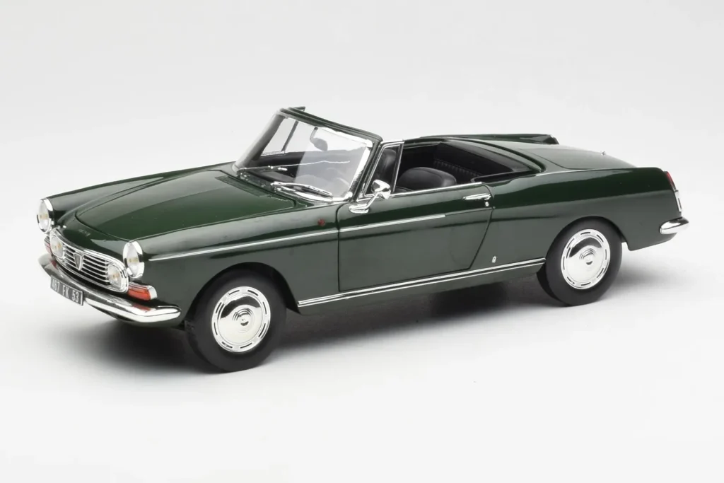 车型 1:18 Peugeot 404 Cabriolet Antique Green Limited Edition Norev