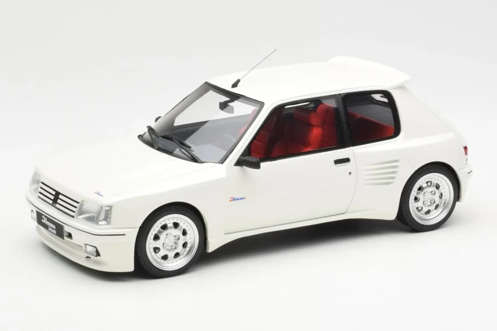 车型 1:18 Peugeot 205 Dimma 白色 Otto