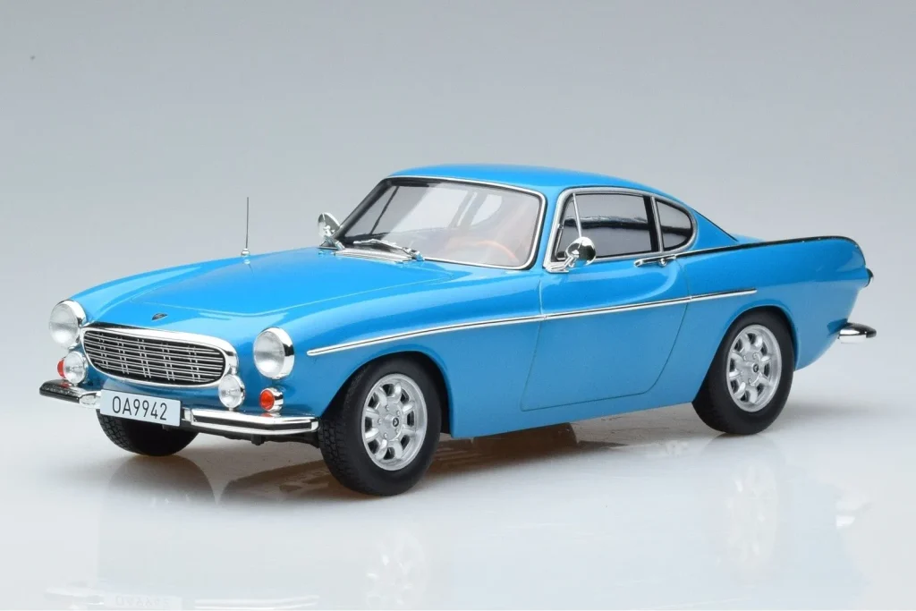 โมเดลรถ 1:18 Volvo P1800 S สีน้ำเงิน Norev