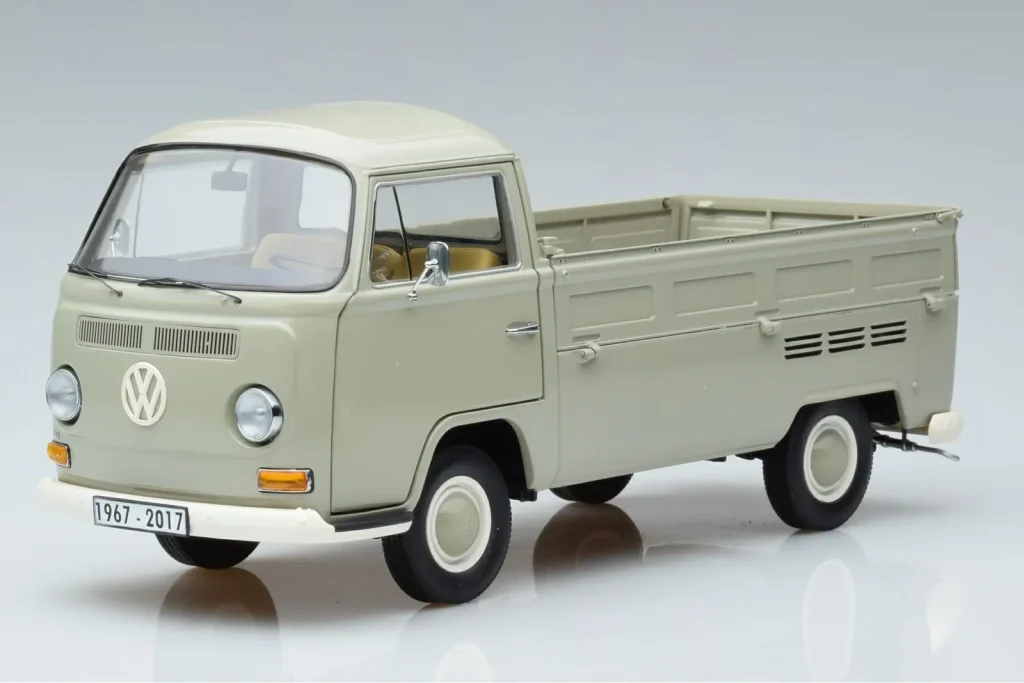 车型 1:18 Volkswagen T2a Pickup 50th Anniversary Edition Schuco