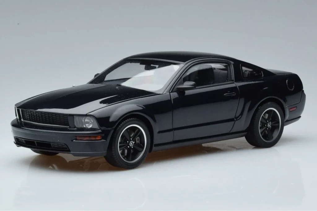 โมเดลรถ 1:18 Ford Mustang GT S197 Bullitt AUTOart (มือสอง)