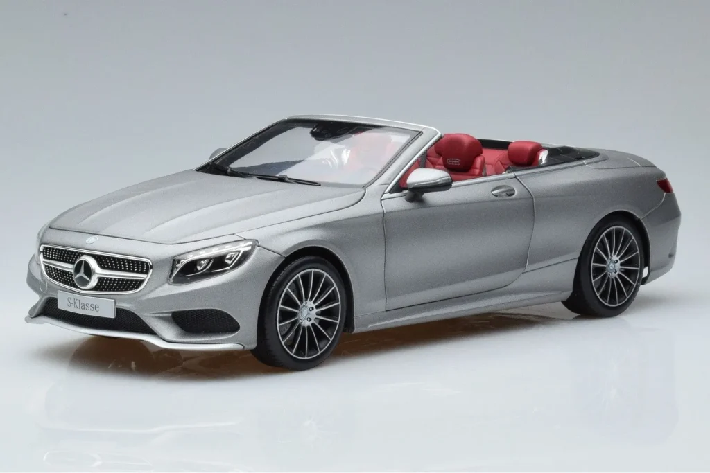 车型 1:18 Mercedes S-Class A217 Cabriolet 灰色 Norev