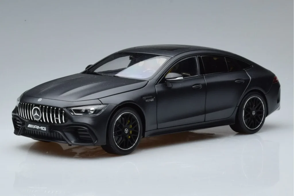 车型 1:18 Mercedes AMG GT63 S X290 Dealer Edition Norev