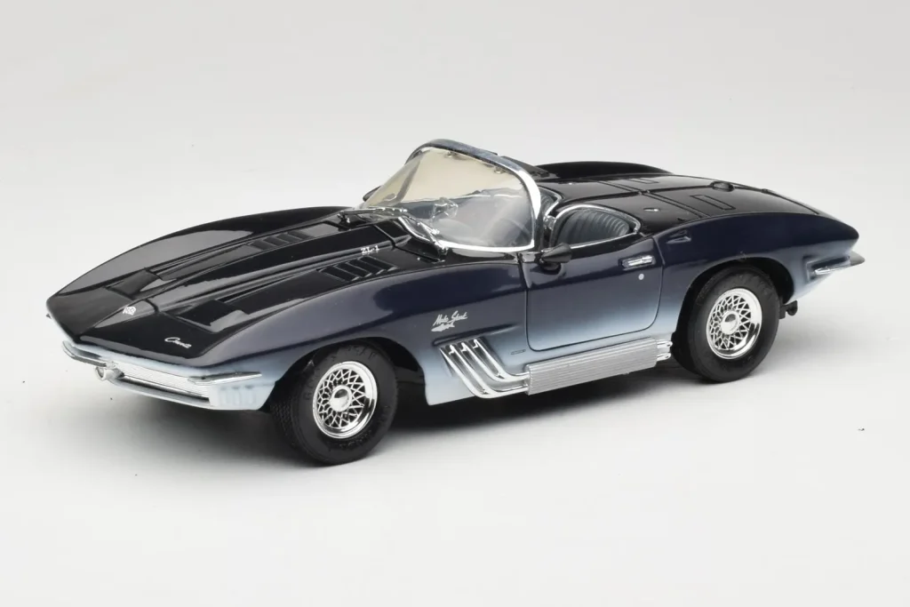 Model 1:18 Chevrolet Corvette Mako Shark Motormax