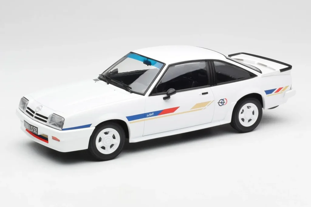 车型 1:18 Opel Manta 400 G. Frequelin 白色 Norev