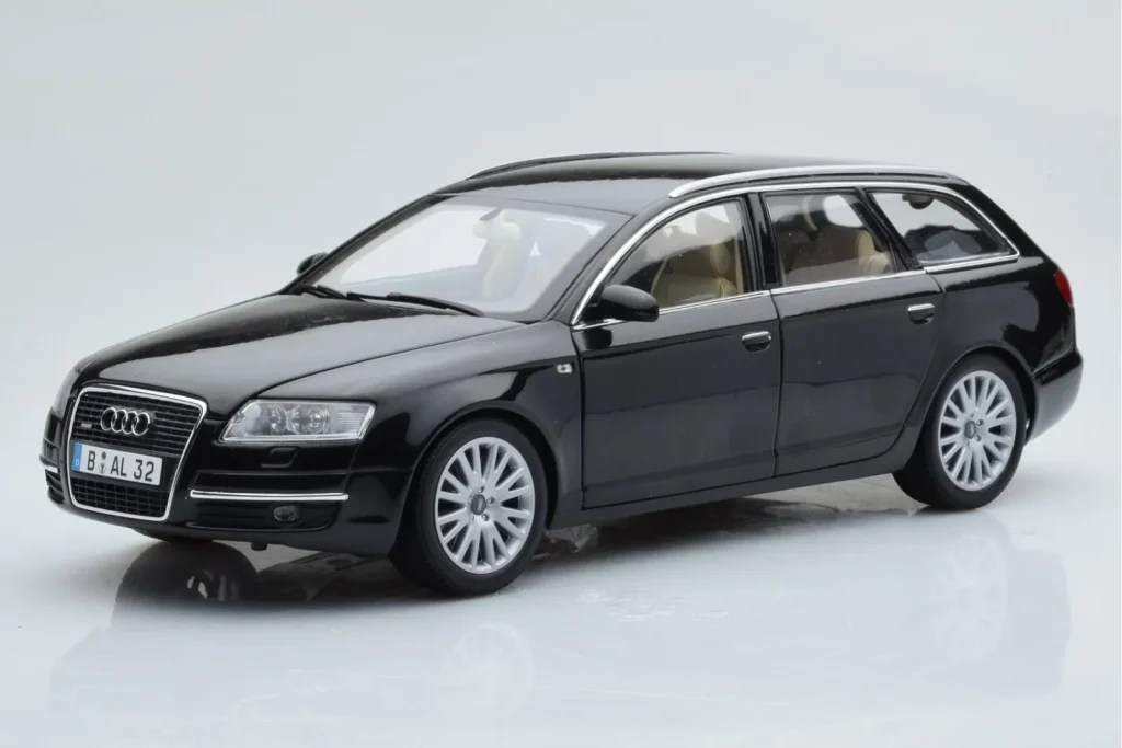 Model 1:18 Audi A6 C6 Avant Black Norev