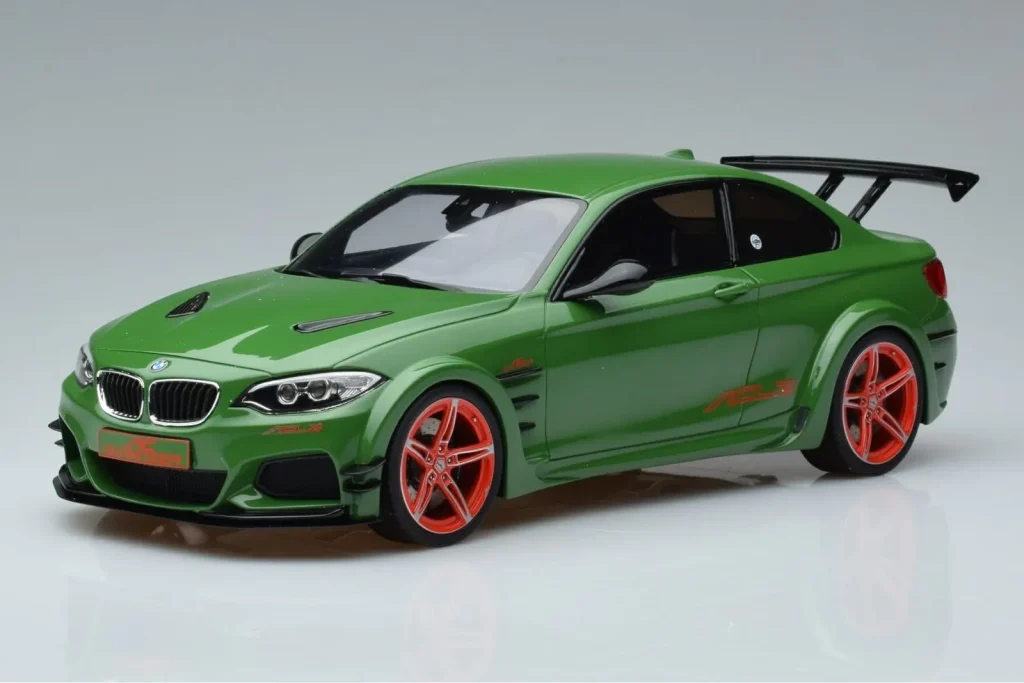 โมเดลรถ 1:18 BMW M235i F22 AC Schnitzer ACL2 GT Spirit