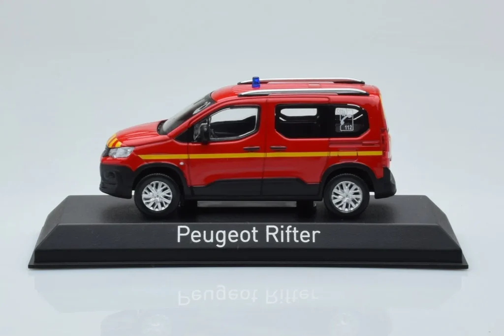 โมเดลรถ 1:43 Peugeot Rifter Pompiers สีแดง Norev
