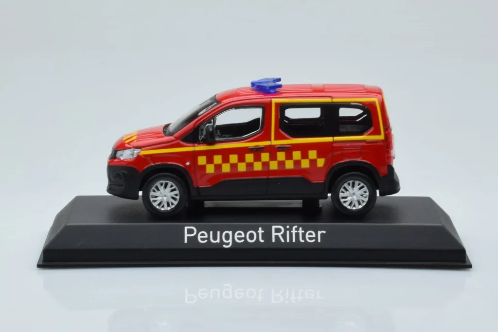 โมเดลรถ 1:43 Peugeot Rifter Sapeurs Pompiers สีแดง Norev