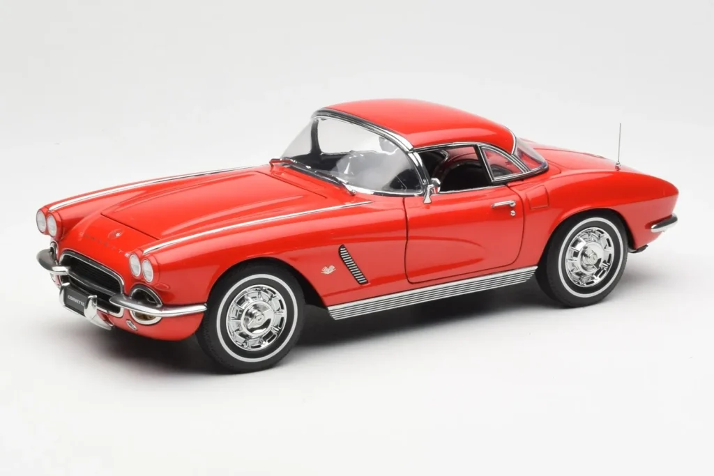 โมเดลรถ 1:18 Chevrolet Corvette C1 Convertible Roman สีแดง AUTOart (มือสอง)