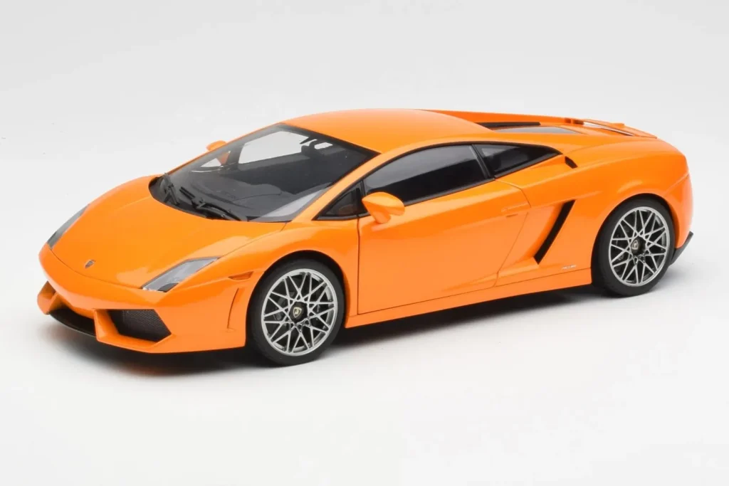 โมเดลรถ 1:18 Lamborghini Gallardo LP560-4 สีส้ม AUTOart (มือสอง)
