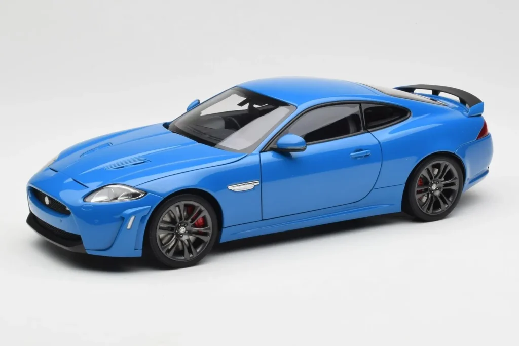 โมเดลรถ 1:18 Jaguar XKR-S X150 French Racing สีน้ำเงิน AUTOart (มือสอง)