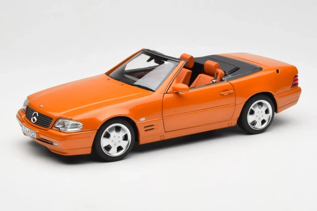 โมเดลรถ 1:18 Mercedes SL 500 R129 สีส้มเมทัลลิก Norev (มือสอง)