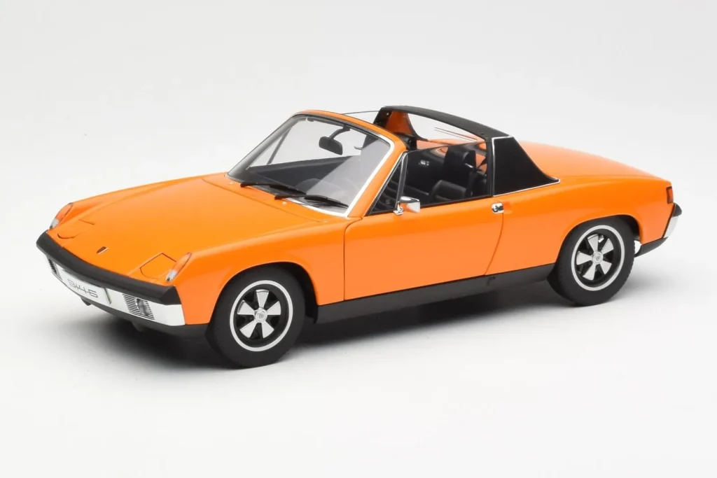 โมเดลรถ 1:18 Porsche 914/6 Targa สีส้ม AUTOart (มือสอง)