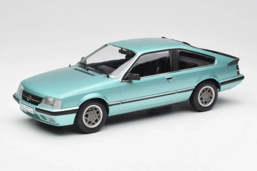 Model 1:18 Opel Monza 2.5 E Beryll green Norev