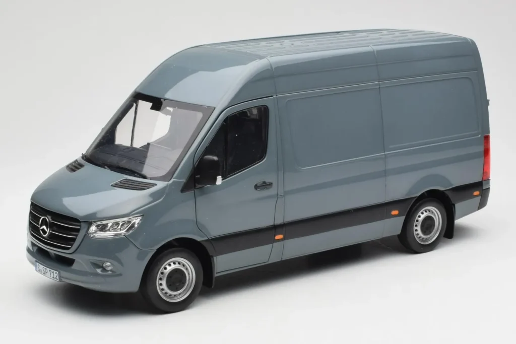 โมเดลรถ 1:18 Mercedes Sprinter W907 Blue Grey Norev (มือสอง)