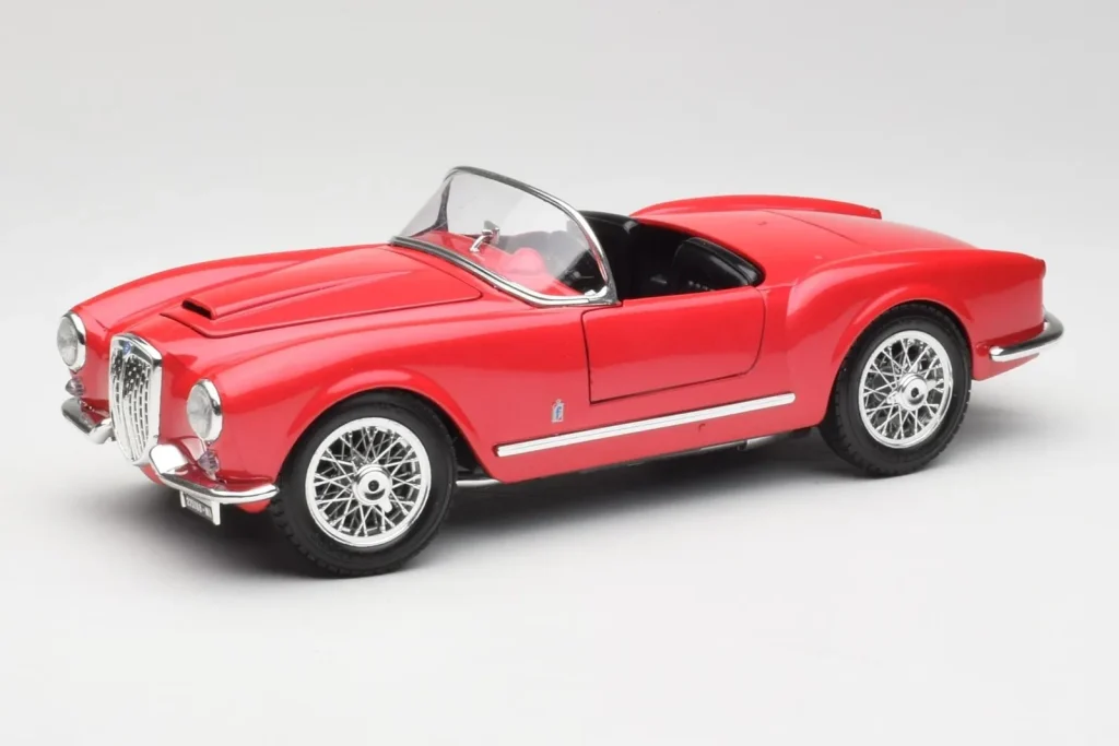 车型 1:18 Lancia Aurelia B24 Spider 红色 Bburago