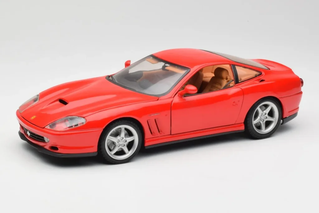 โมเดลรถ 1:18 Ferrari 550 Maranello สีแดง Maisto (มือสอง)