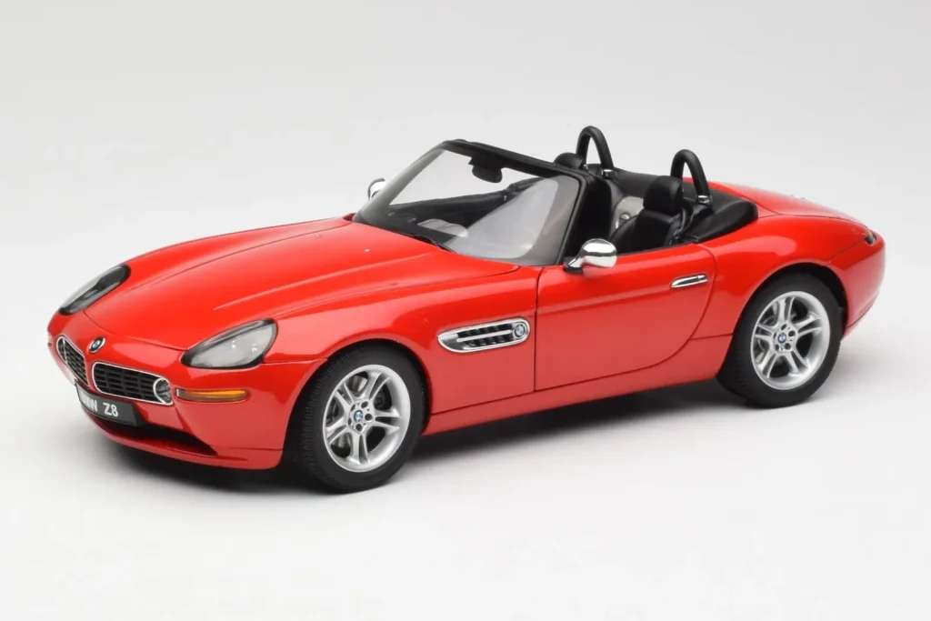 โมเดลรถ 1:18 BMW Z8 E52 สีแดง AUTOart (มือสอง)