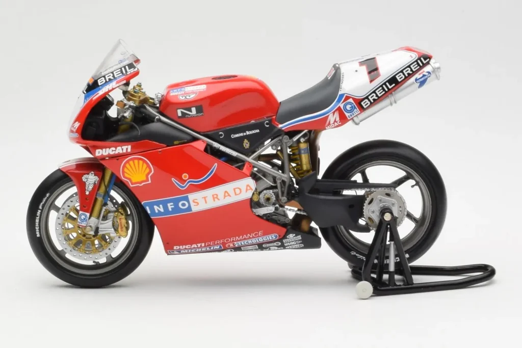 โมเดลรถ 1:12 Ducati 998R WSB #1 T. Bayliss Ducati Infostrada ปี 2002 Minichamps (มือสอง)