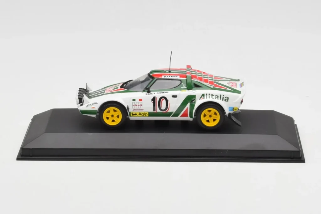 โมเดลรถ 1:43 Lancia Stratos #10 Team Alitalia S. Munari / S. Maiga Rally Monte Carlo ปี 1976 Minichamps (มือสอง)