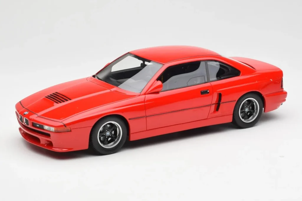 โมเดลรถ 1:18 BMW M8 E31 Prototype สีแดง Schuco (มือสอง)
