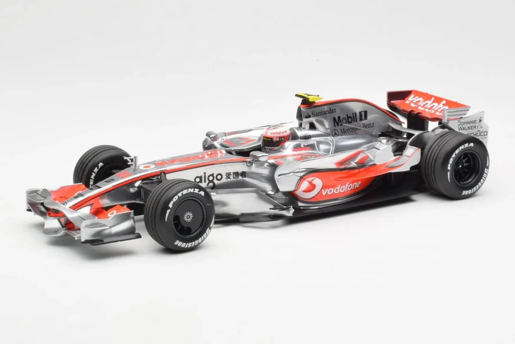 โมเดลรถ 1:18 McLaren MP4-23 Mercedes #23 H. Kovalainen ปี 2008 Minichamps (มือสอง)