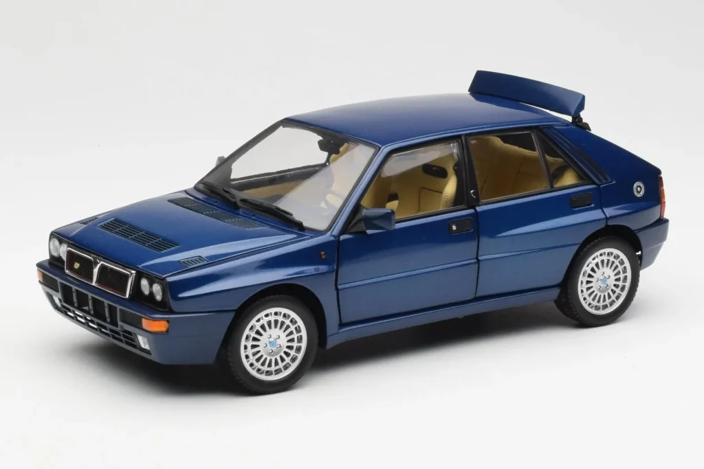 โมเดลรถ 1:18 Lancia Delta HF Integrale Evo II สีน้ำเงิน Kyosho (มือสอง)