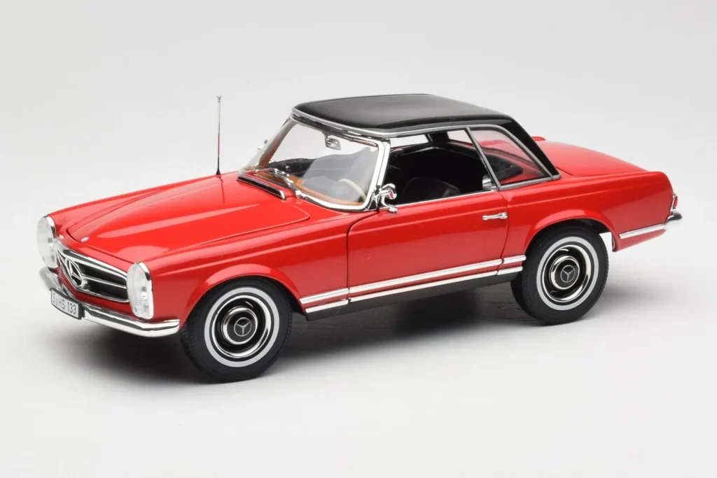 โมเดลรถ 1:18 Mercedes 230 SL W113 Pagoda สีแดง Norev (มือสอง)