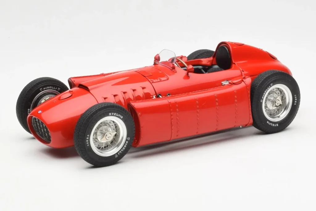 โมเดลรถ 1:18 Lancia D50 F1 ปี 1954 CMC (มือสอง)